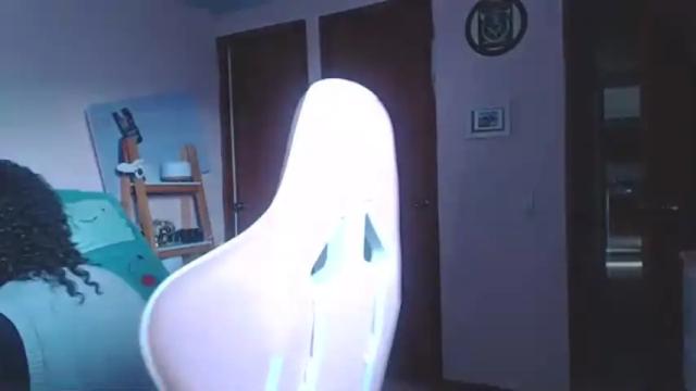 Image 2 of hell_666_xxx Stream on Chaturbate on 15 months ago