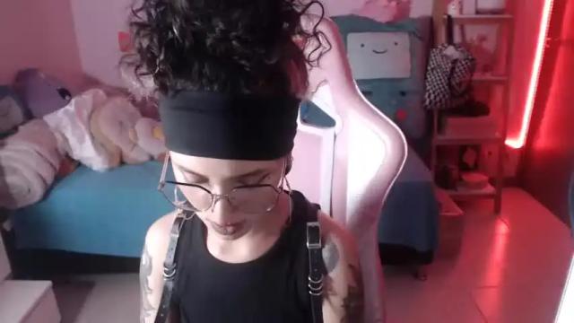 Image 10 of hell_666_xxx Stream on Chaturbate on 13 months ago