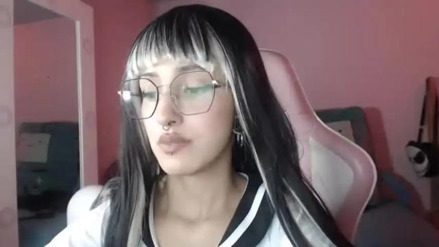 Image 6 of hell_666_xxx Stream on Chaturbate on 13 months ago