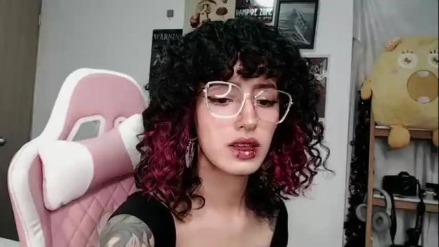 Image 12 of hell_666_xxx Stream on Chaturbate on 10 days ago