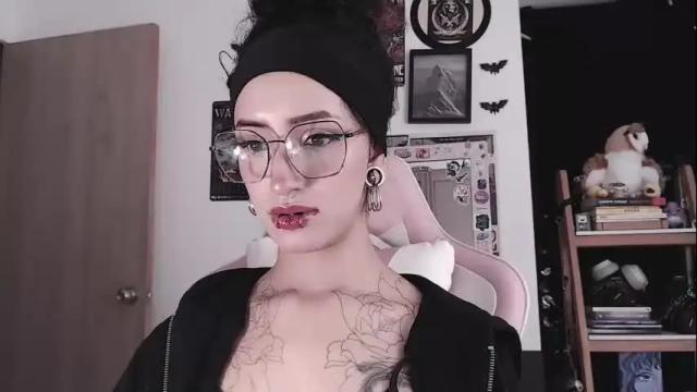 Image 7 of hell_666_xxx Stream on Chaturbate on 4 months ago