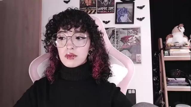 Image 3 of hell_666_xxx Stream on Chaturbate on 4 months ago