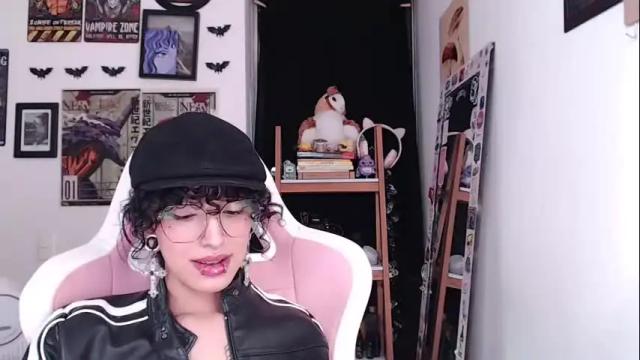 Image 8 of hell_666_xxx Stream on Chaturbate on 3 months ago