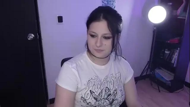 Image 4 of hell_dancer_ Stream on Chaturbate on 2 months ago