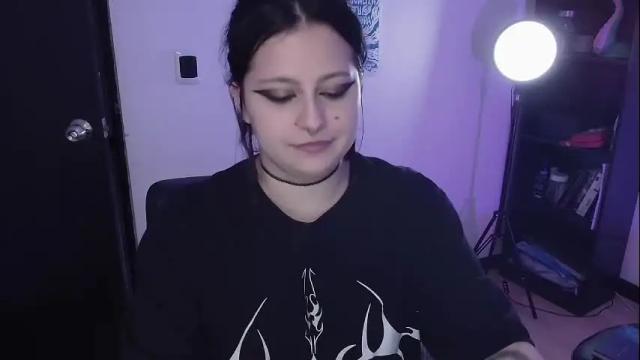 Image 12 of hell_dancer_ Stream on Chaturbate on 2 months ago