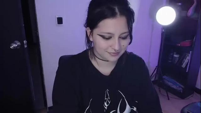 Image 8 of hell_dancer_ Stream on Chaturbate on 2 months ago