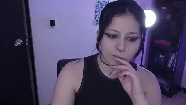 Image 4 of hell_dancer_ Stream on Chaturbate on 2 months ago