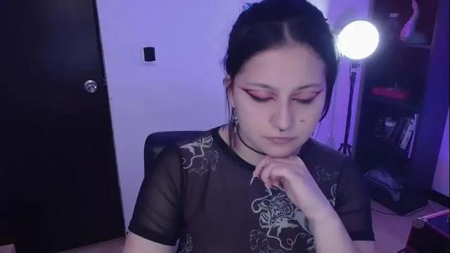 Image 7 of hell_dancer_ Stream on Chaturbate on 1 month ago
