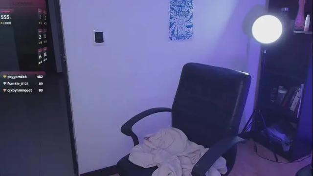 Image 7 of hell_dancer_ Stream on Chaturbate on 1 month ago