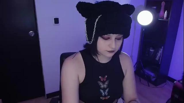Image 3 of hell_dancer_ Stream on Chaturbate on 1 month ago