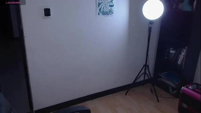 Image 2 of hell_dancer_ Stream on Chaturbate on 25 days ago
