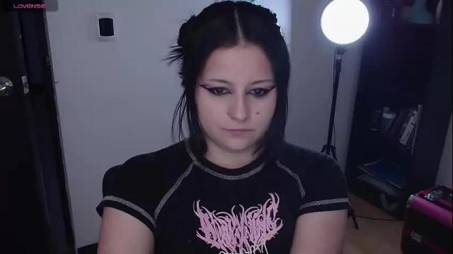 Image 4 of hell_dancer_ Stream on Chaturbate on 25 days ago