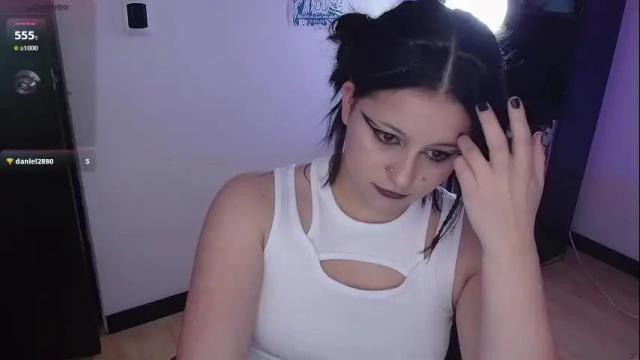 Image 4 of hell_dancer_ Stream on Chaturbate on 22 days ago