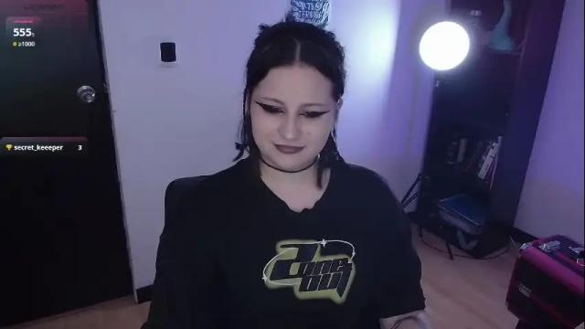 Image 2 of hell_dancer_ Stream on Chaturbate on 16 days ago
