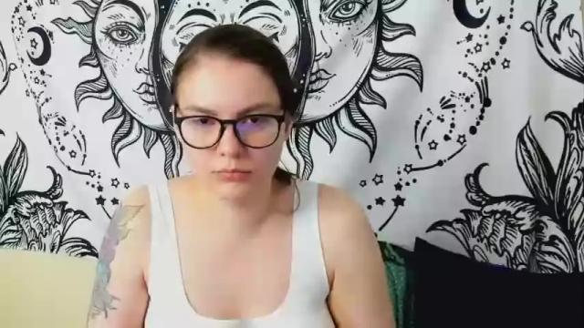 Image 3 of hell_helga Stream on Chaturbate on 13 months ago