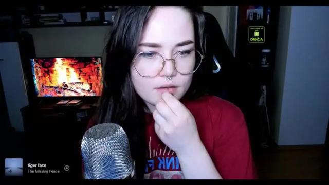 Thumbnail 3, hell_hotline's Stream at Chaturbate, 13 months ago