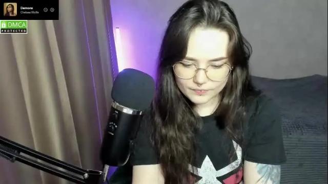 Image 11 of hell_hotline Stream on Chaturbate on 1 month ago