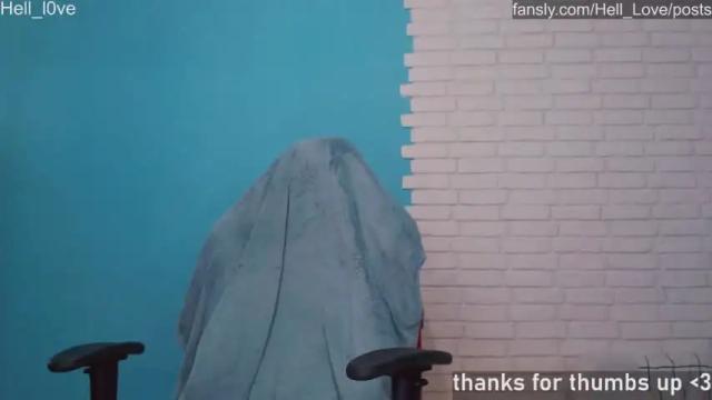 Image 7 of hell_l0ve Stream on Chaturbate on 13 months ago