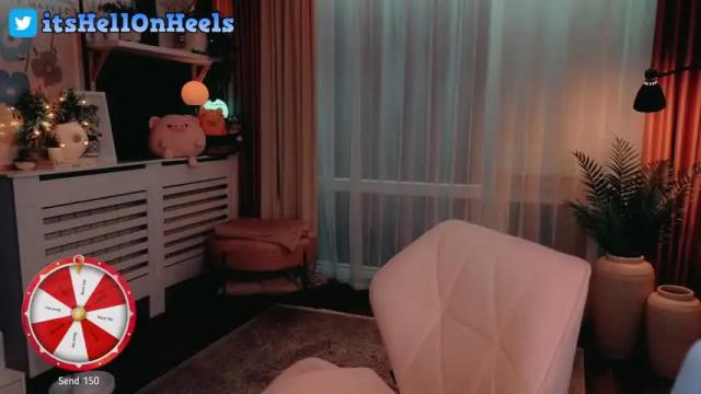 Image 2 of hell_on_heels_ Stream on Chaturbate on 14 months ago