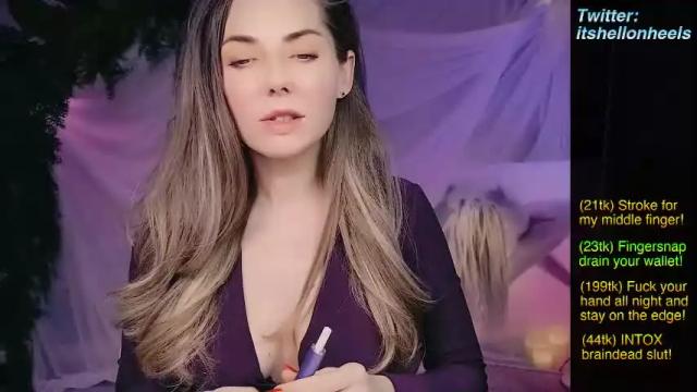 Image 4 of hell_on_heels_ Stream on Chaturbate on 11 days ago