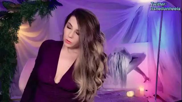 Image 4 of hell_on_heels_ Stream on Chaturbate on 1 month ago