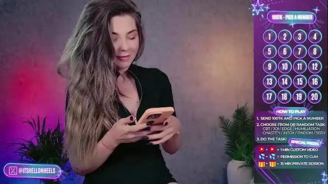 Image 8 of hell_on_heels_ Stream on Chaturbate on 4 days ago