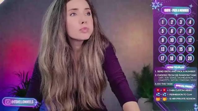 Image 12 of hell_on_heels_ Stream on Chaturbate on 1 day ago
