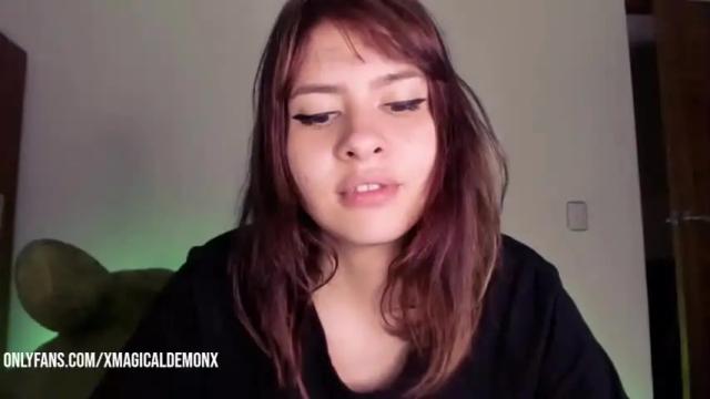 Image 8 of hell_onearth Stream on Chaturbate on 20 months ago