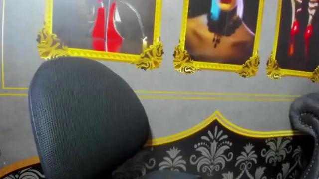 Image 7 of hellen__4master Stream on Chaturbate on 12 months ago