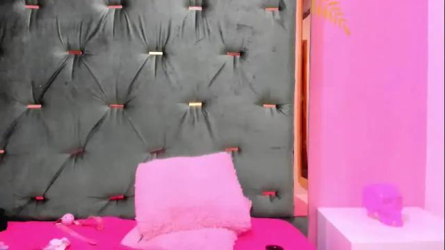 Image 10 of hellen__4master Stream on Chaturbate on 1 month ago