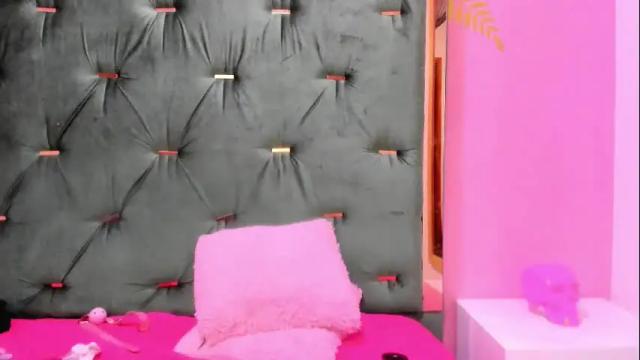 Image 12 of hellen__4master Stream on Chaturbate on 1 month ago