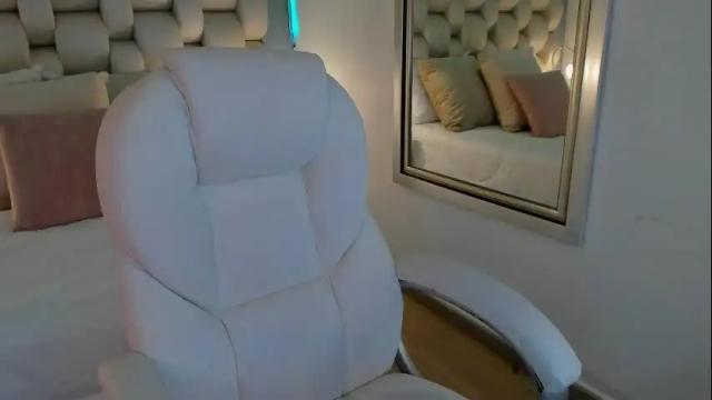 Image 10 of hellen_amazing Stream on Chaturbate on 10 days ago