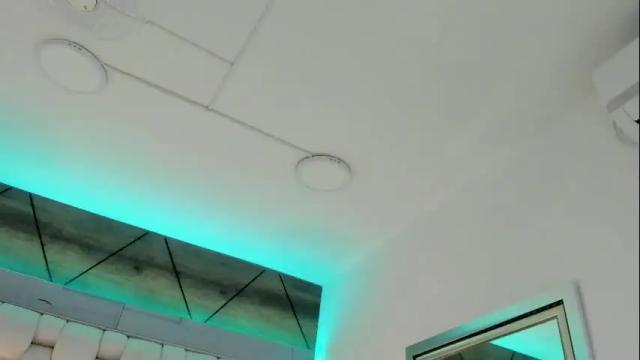 Image 7 of hellen_amazing Stream on Chaturbate on 1 month ago