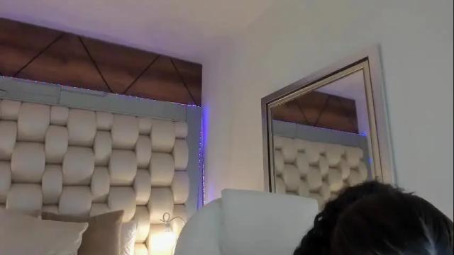 Image 11 of hellen_amazing Stream on Chaturbate on 13 days ago