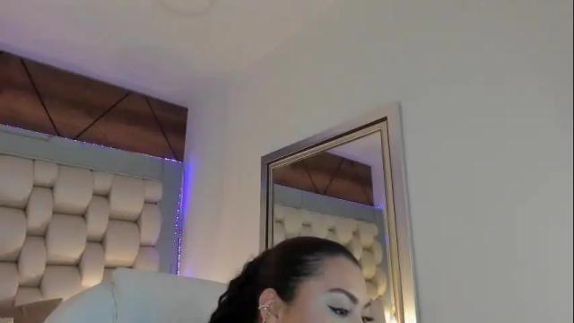 Image 8 of hellen_amazing Stream on Chaturbate on 13 days ago