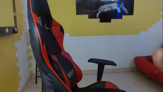 Image 6 of hellen_queensex Stream on Chaturbate on 5 months ago