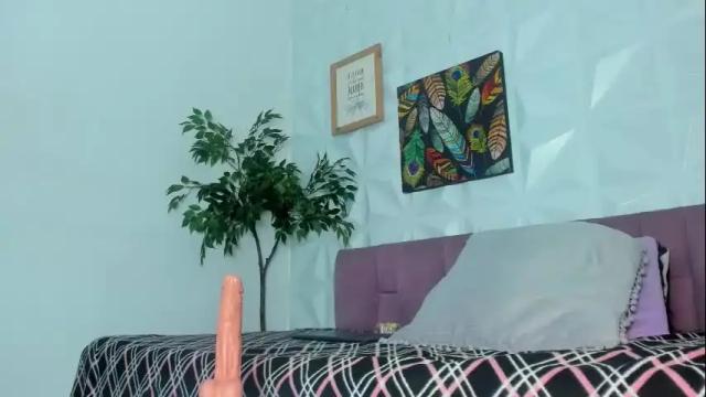 Image 7 of hellen_sky_ Stream on Chaturbate on 18 days ago