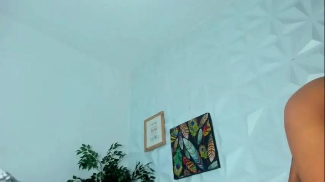 Image 4 of hellen_sky_ Stream on Chaturbate on 1 month ago