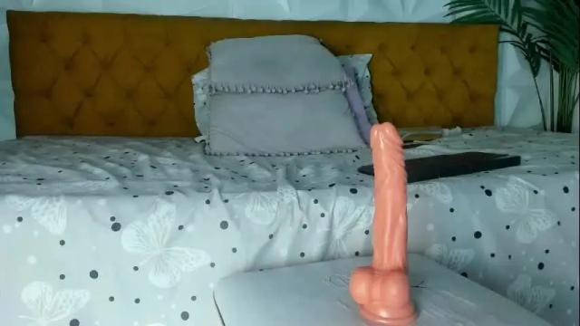 Image 6 of hellen_sky_ Stream on Chaturbate on 1 month ago