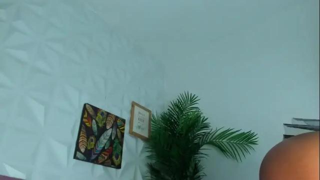 Image 10 of hellen_sky_ Stream on Chaturbate on 1 month ago