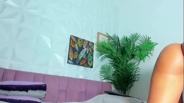 Image 10 of hellen_sky_ Stream on Chaturbate on 10 days ago