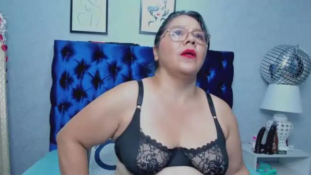 Thumbnail 1, hellen_sweet69's Stream at Chaturbate, 15 months ago