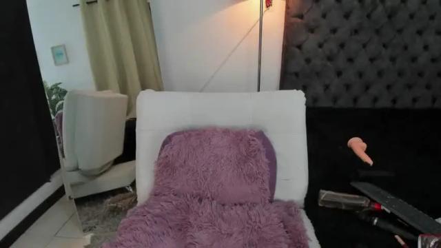 Thumbnail 1, hellenolimpo's Stream at Chaturbate, 19 months ago