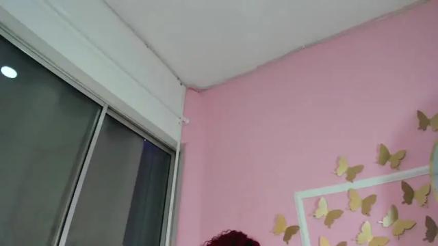 Image 7 of hellenolimpo Stream on Chaturbate on 18 months ago