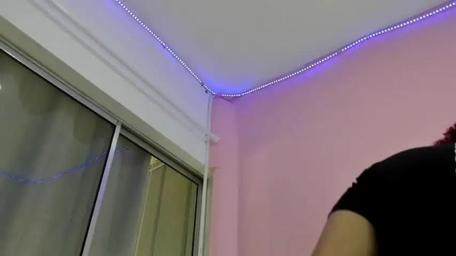 Image 4 of hellenolimpo Stream on Chaturbate on 18 months ago