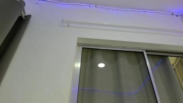Image 6 of hellenolimpo Stream on Chaturbate on 18 months ago