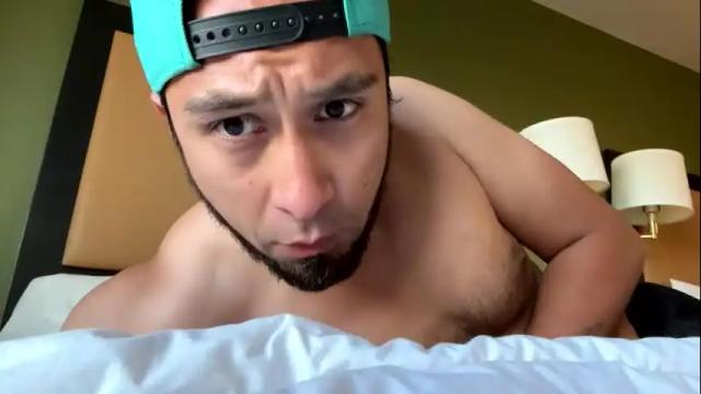 Image 2 of hellokitten123 Stream on Chaturbate on 3 days ago