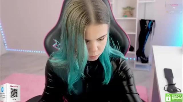 Image 10 of hellokittyalice Stream on Chaturbate on 1 month ago