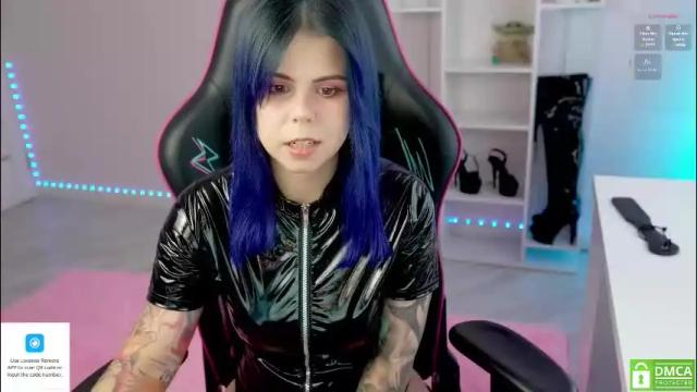 Image 6 of hellokittyalice Stream on Chaturbate on 1 month ago
