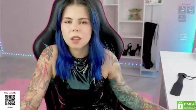 Image 7 of hellokittyalice Stream on Chaturbate on 1 month ago
